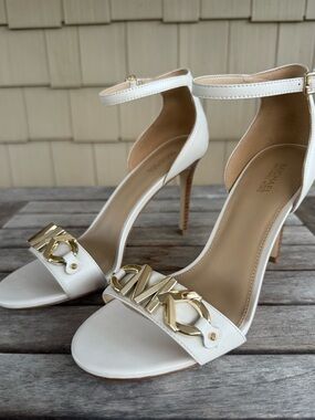 Michael Kors White Leather Logo Ankle Strap Heels Size 8M Gold Hardware